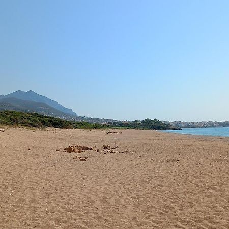 Villa Tzanetos Seaside Kyparissia Exterior foto