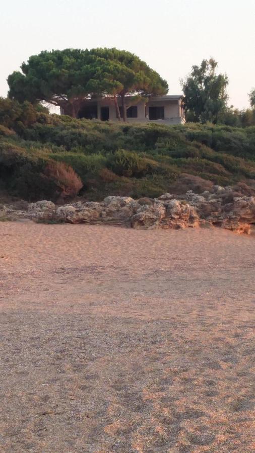 Villa Tzanetos Seaside Kyparissia Exterior foto
